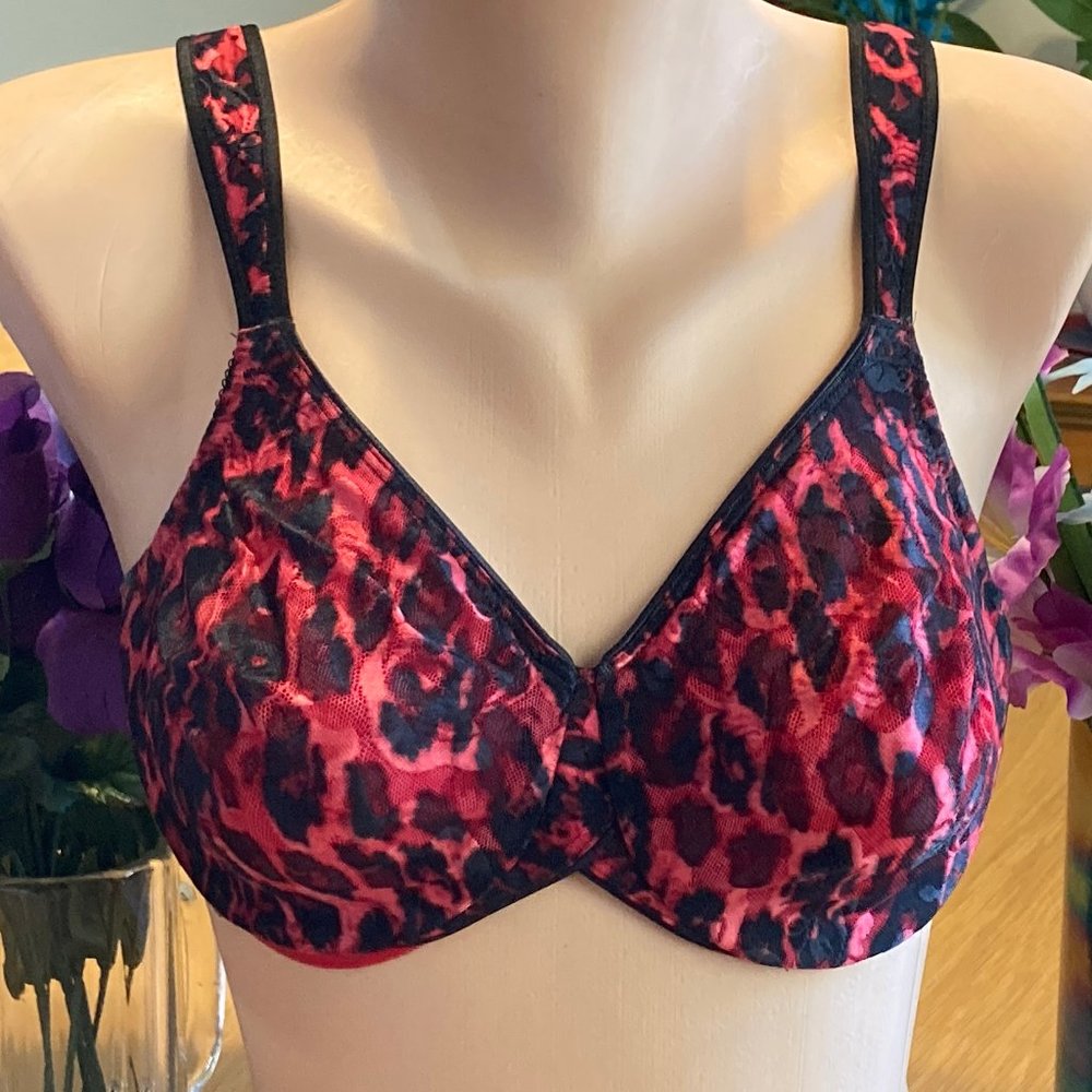 WACOAL 34D Leopard Print AWARENESS UW Bra